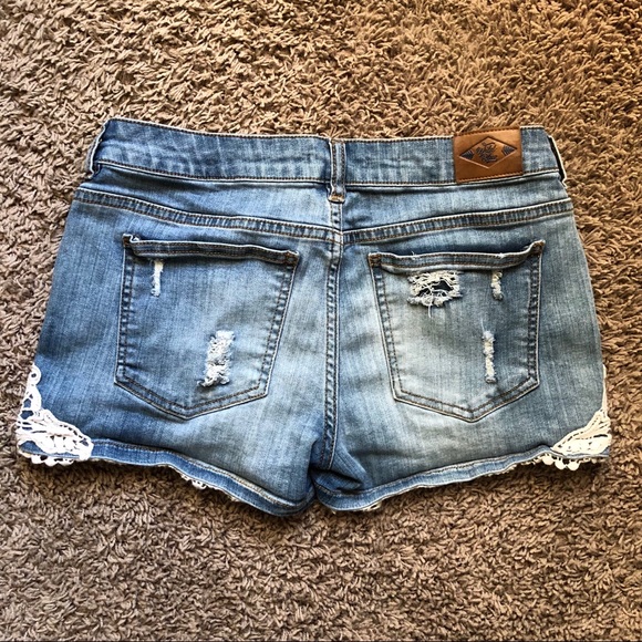 Wild Blue Jean Shorts by Sadie Robertson - Picture 2 of 6